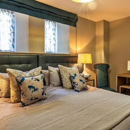 Finest Retreats - House Dom wakacyjny *